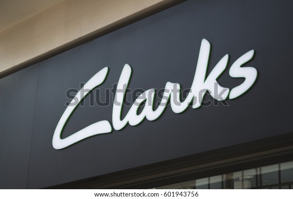 clarks shoes london england