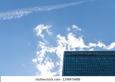 London, England - October 1, 2018: Headquarters Of JPMorgan Chase At 25 Bank Street In Canary Wharf Designed By César Pelli