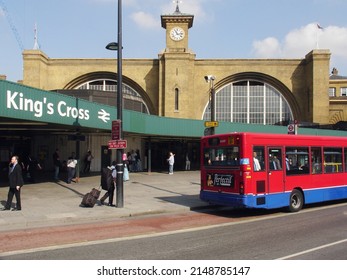 London, England - September 13, 2007: Entrance Of Kings Cross Railway Station.