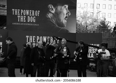 London, England, UK - October 11, 2021: Film Billboard with press photographers at “The Power of the Dog” UK Premiere, 65th BFI London Film Festival at The Royal Festival Hall.  Credit: L. Sangiuliano