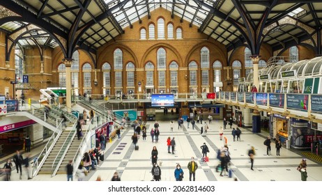 1,351 Liverpool railway station Images, Stock Photos & Vectors ...