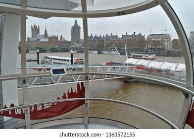Inside London Eye Images Stock Photos Vectors Shutterstock