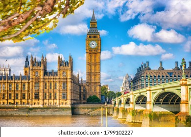 Big Ben Autumn Leaves London Stock Photo (Edit Now) 149620133