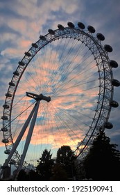 The London Eye In London (UK), Sunset