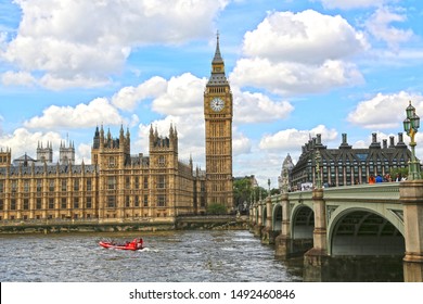 London, Great Britain -May 22, 2016: Nice View Of Big Ben (Elizabeth Tower) And Westminster Palace, The Houses Of Parliament, The Parliament Of The United Kingdom