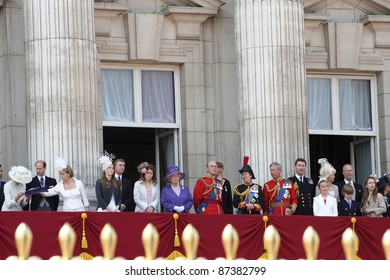 LONDON - JUNE 17: British Royal Family At The Terrace Of Buckingham Palace At The End Of Trooping The Colour Ceremony On June 17, 2006 In London.