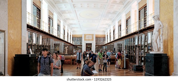 LONDON - JUNE 28, 2018: Panoramic View Of The British Museum King's Library Gallery In Great Russell St, UK. The Library Is One Of The Most Important Collections Of Books Of The Age Of Enlightenment.