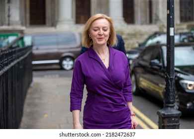 London, Unıted Kingdom - July 22 2022: Conservative Party Leadership Candidate Liz Truss Is Seen Outside Her Campaign Office.