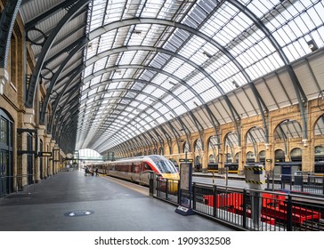 London Kings Cross Station - October 30th 2020 - Deserted Platform With Train Waiting Due To Pandemic Lockdown Essential Travel Only