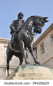 LONDON - MARCH 12, 2016. The Equestrian Statue Is A Sculpture Of Frederick Roberts, 1st Earl Roberts, By Harry Bates Installed At Horse Guards Parade In Central London, UK.