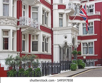 London, Mayfair district, elegant townhouse