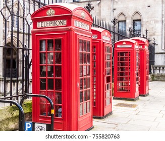 London November 2017 Row Typical Red Stock Photo 755820763 | Shutterstock