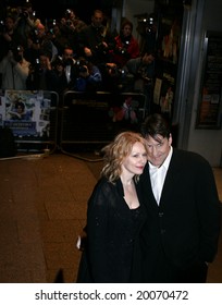 LONDON - NOVEMBER 21 - Director Cameron Crowe And Nancy Wilson Singer From The Band Hart, On The Red Carpet At The Premiere Of Elizabethtown, November 21, 2005 In London, United Kingdom