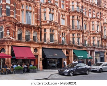 LONDON - SEPTEMBER 2016:  The Mayfair district of London is noted for its ornate baroque architecture and luxurious shops and restaurants.
