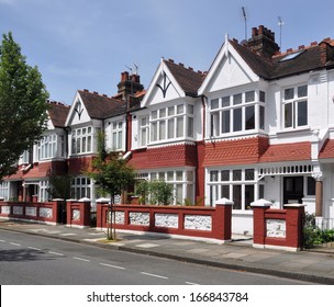 A London Street Of Typical Small Early 20th Century Edwardian Terraced Houses, Without Parked Cars