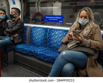 644 London underground carriage Stock Photos, Images & Photography ...