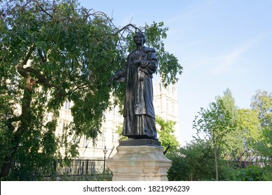 London UK 18/09/2020 The Emmeline Pankhurst Statue Memorial In Westminster Dedicated To Emmeline Pankhurst And Her Daughter Christabel, Two Of The Foremost British Suffragettes, Unveiled In 1930.