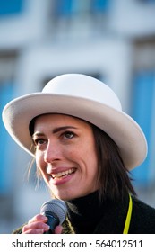 London, UK. 21st January 2017. EDITORIAL - Actress Rebecca Hall Speaking At The Women's March / Anti Donald Trump Rally, Outside Grosvenor Square, London, Part Of An International Day Of Solidarity.