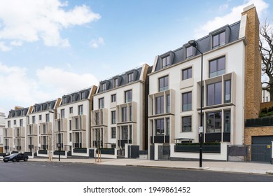 London, UK, 4th April 2021:Prime London Property Street. Architecturaly Modern New Development In Holland Park In Kensington, A Popular Residential Location Amongst Celebrities And Wealthy People