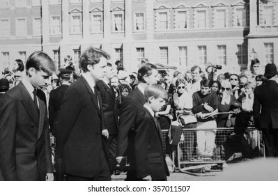 London, UK. 6th September 1997. Editorial - The Funeral Of Diana, Princess Of Wales. Walking Behind The Coffin Are Prince Charles, Princes William & Harry And Earl Charles Spencer. Original 35mm Photo