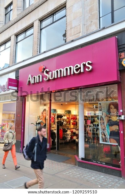 underwear shop oxford circus