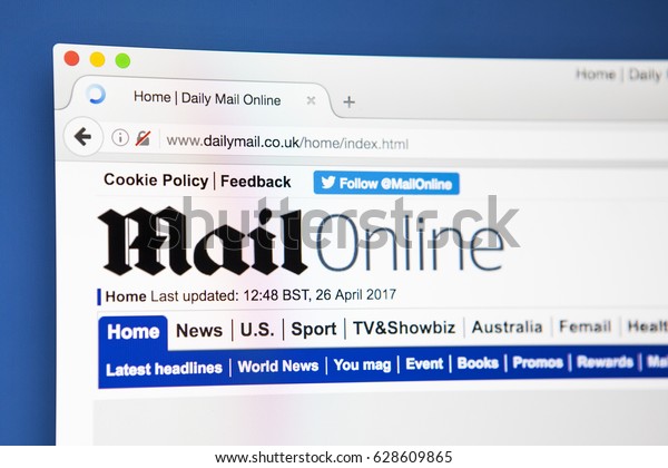 LONDON, UK - APRIL 26TH 2017: The homepage for the\
official website for the Daily Mail website, known as the Mail\
Online, on 26th April\
2016.