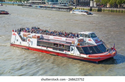 LONDON, UK - AUGUST 16, 2014: Tourist Boat On River Thames.