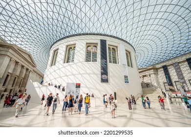 London, Uk - August 21, 2022:  Wide Angle View Of The Inside The Great Hall Of The British Museum.