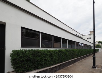 LONDON, UK - CIRCA JUNE 2019: Cohen House In Old Church Street Chelsea Designed In 1935 By Erich Mendelsohn And Serge Chermayeff