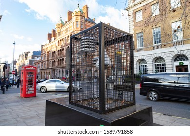 London, UK - December 11, 2019: Pollution Monitor In Cavendish Square, Near Oxford Street And Oxford Circus, London