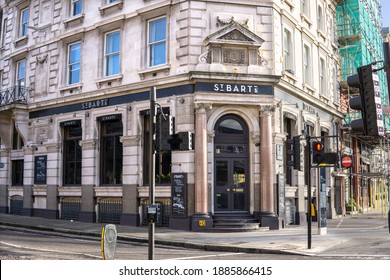 London, UK - January 2 2021: St Bart's Brewery - Traditional Pub In Farringdon