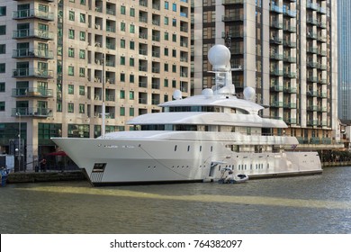 frank lowy superyacht