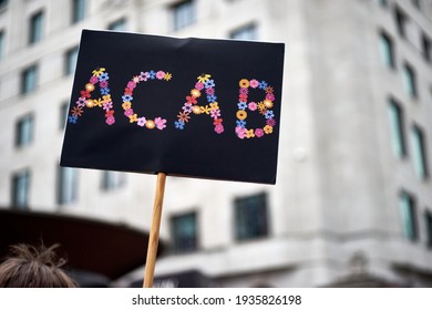 London, Uk, March 14 2021, Thousands Of People Gathered To Protest Against The Police Brutality On The Day Before During The Vigil For Sarah Everard. 