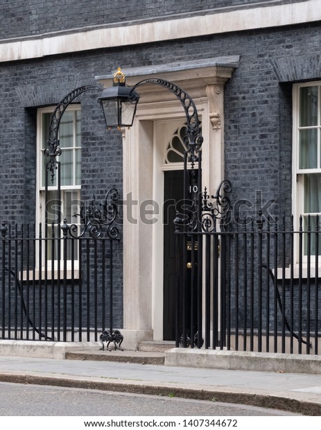 London Uk May 2019 Front Door Stock Photo Edit Now 1407344672