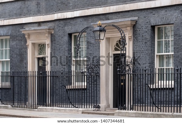 London Uk May 2019 Front Door Stock Photo Edit Now 1407344681