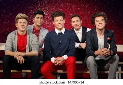 London, UK. Naill Horan, Zayn Malik, Louis Tomlinson, Liam Payne and Harry Styles from the Band One Direction Wax Models unveiled at Madame Tussauds in London. 18th April 2013.