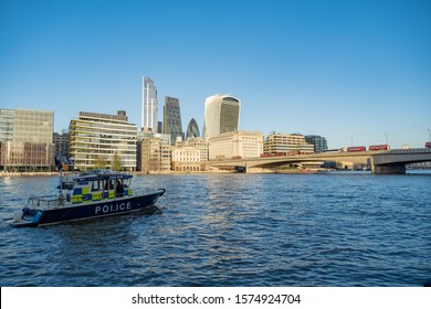 London / UK - Nov 29, 2019: Busses Stopped On The London Bridge Because Of The Friday's Stabbing Attack On November 29, 2019, London, UK