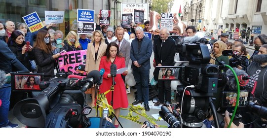 London, UK- October 1 2020: Julian Assange's Fiance Stella Morris Delivers Statement Outside The Old Bailey