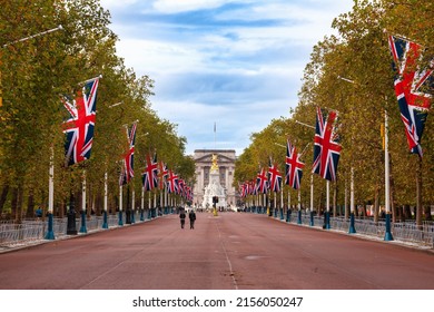 LONDON, UK - OCTOBER 28, 2012: A view along the Mall, the landmark ceremonial approach road to Buckingham Palace decorated with Union Jack flags