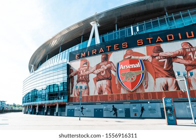 2,998 Arsenal fc Images, Stock Photos & Vectors | Shutterstock