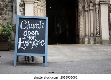 London, United Kingdom - 9.13.2021: A Sign In Front Of St Pancras Church Saying 