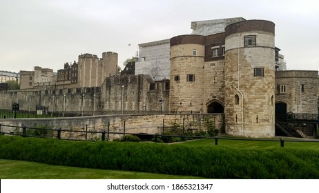 London, United Kingdom - Circa November 2019: View Of The Tower Of London, Centuries Of Bloody History Around A Medieval Castle, Home To Crown Jewels And Iconic Beefeaters.
