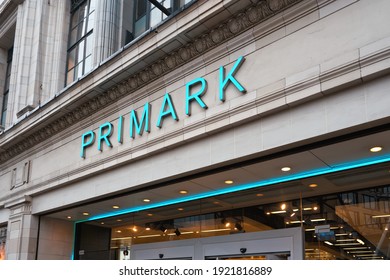 943 Primark store Images, Stock Photos & Vectors | Shutterstock