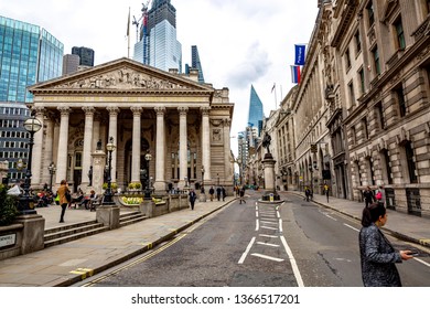 London / United Kingdom — March 19, 2019: Street Of London City  Near  London Stock Exchange, United Kingdom.