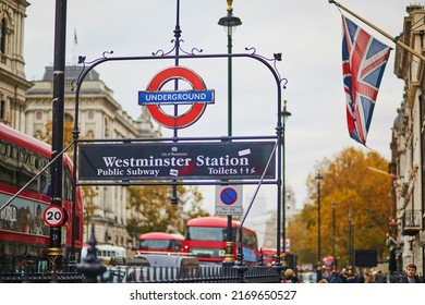 LONDON, UNITED KINGDOM - NOVEMBER 13, 2021: Subway Sign On A Street Of London