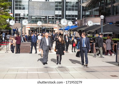 6,418 London city workers Images, Stock Photos & Vectors | Shutterstock