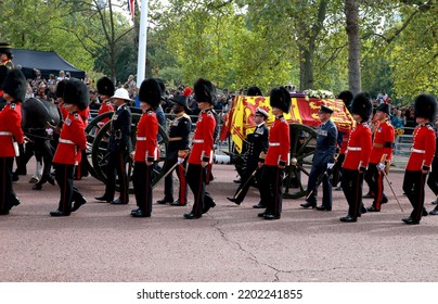 London, United Kingdom - September 14, 2022: The Coffin Carrying Queen Elizabeth II Makes Its Way Along The Mall During The Procession For The Lying-in State Of Queen Elizabeth II In London, England. 