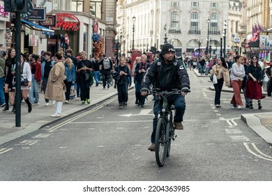 London, United Kingdom - September 19, 2022: The People Of London, Street Photography, Piccadilly Circus