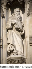 London - Westminster Abbey - Saints From West Facade - Maximilian Kolbe - Martyrer