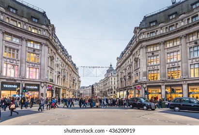 11,256 Oxford street london Images, Stock Photos & Vectors | Shutterstock